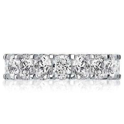 Italo Cushion Cut White Sapphire Eternity Wedding Band